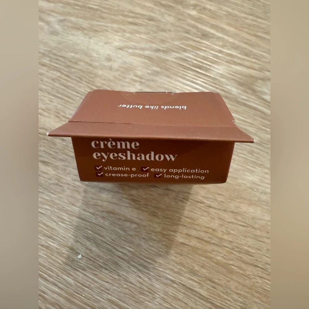 NEW The Crème Shop Truffle Crème Eyeshadow